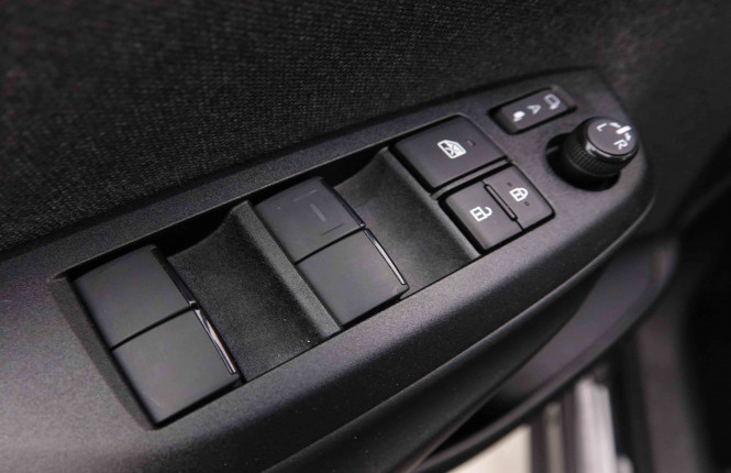 TOYOTA_TOYOTA_YARISCROSS_2549299_19.jpg