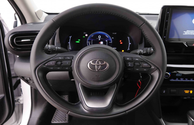 TOYOTA_TOYOTA_YARISCROSS_2549507_8.jpg