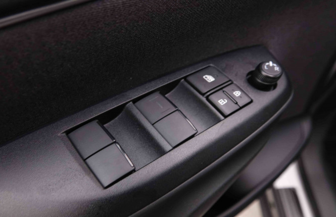 TOYOTA_TOYOTA_YARISCROSS_2549508_17.jpg