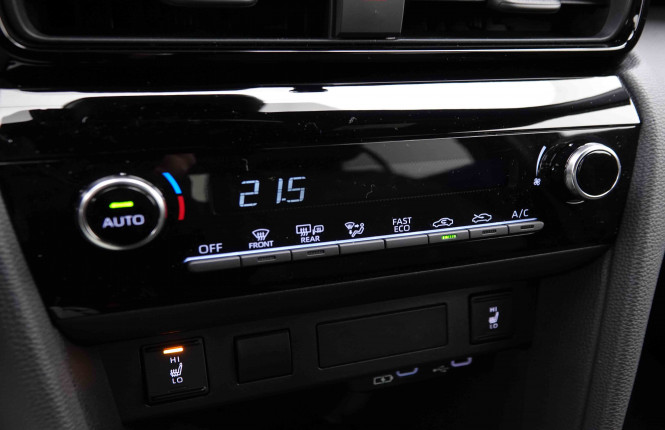 TOYOTA_TOYOTA_YARISCROSS_2550254_12.jpg TOYOTA_TOYOTA_YARISCROSS_2550254_12.jpg