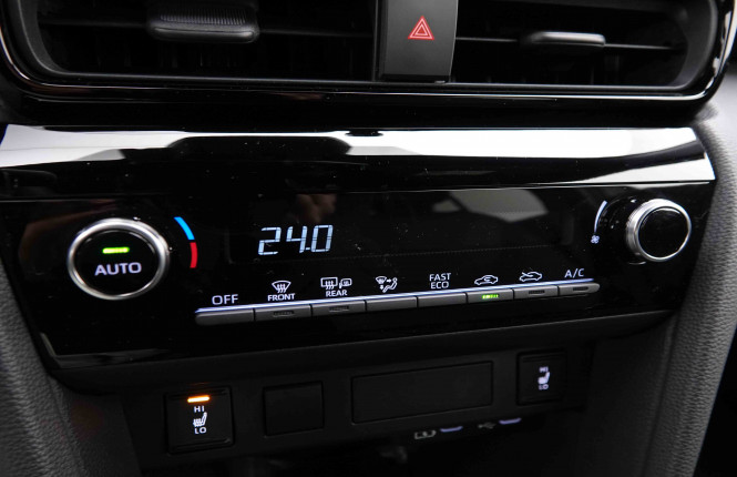 TOYOTA_TOYOTA_YARISCROSS_2550258_12.jpg TOYOTA_TOYOTA_YARISCROSS_2550258_12.jpg