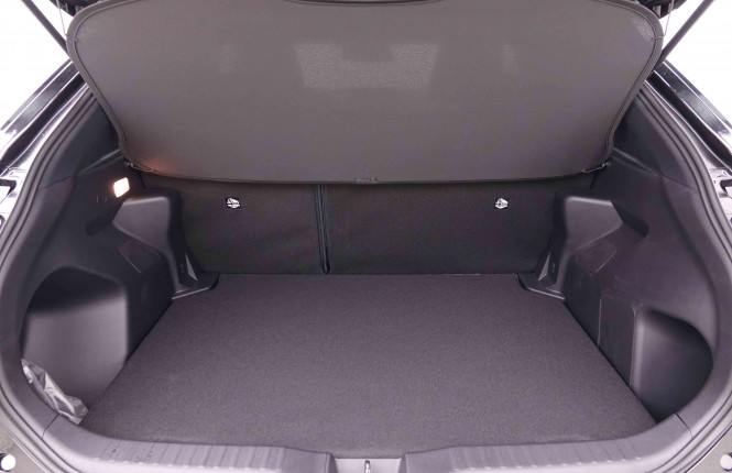 TOYOTA_TOYOTA_YARISCROSS_2550690_30.jpg TOYOTA_TOYOTA_YARISCROSS_2550690_30.jpg