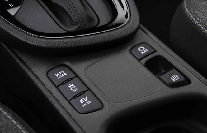 TOYOTA_TOYOTA_YARISCROSS_2550691_12.jpg TOYOTA_TOYOTA_YARISCROSS_2550691_12.jpg