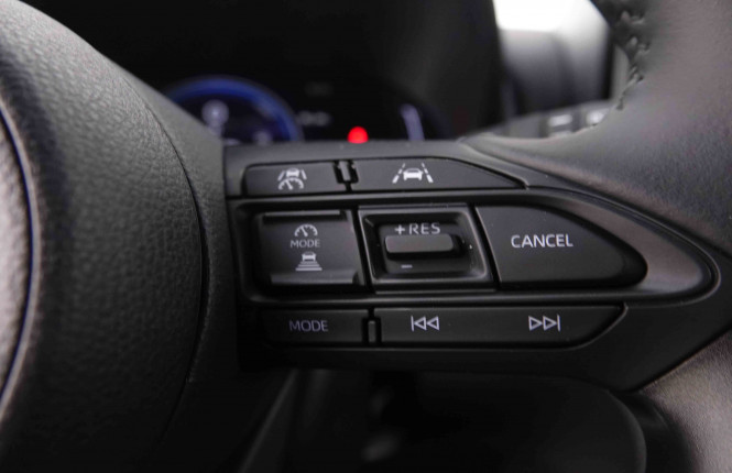 TOYOTA_TOYOTA_YARISCROSS_2550691_17.jpg TOYOTA_TOYOTA_YARISCROSS_2550691_17.jpg