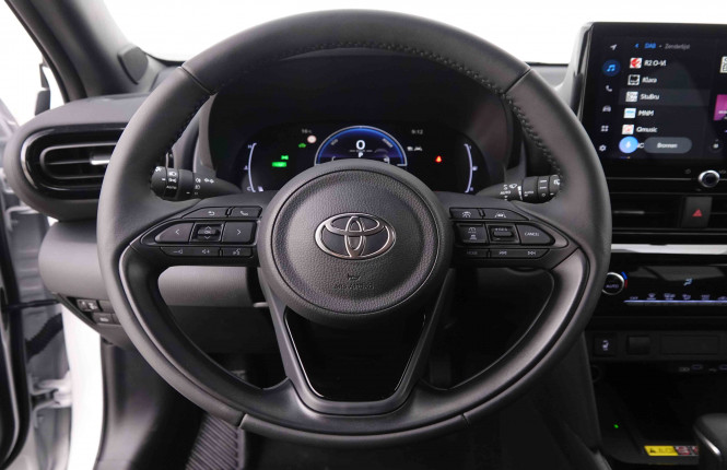 TOYOTA_TOYOTA_YARISCROSS_2550691_8.jpg TOYOTA_TOYOTA_YARISCROSS_2550691_8.jpg
