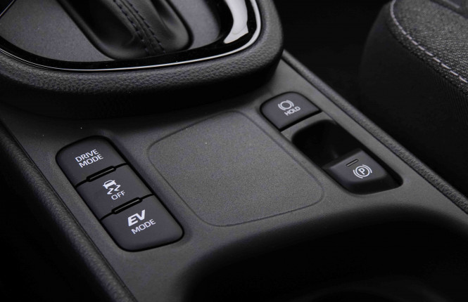 TOYOTA_TOYOTA_YARISCROSS_2550903_12.jpg TOYOTA_TOYOTA_YARISCROSS_2550903_12.jpg