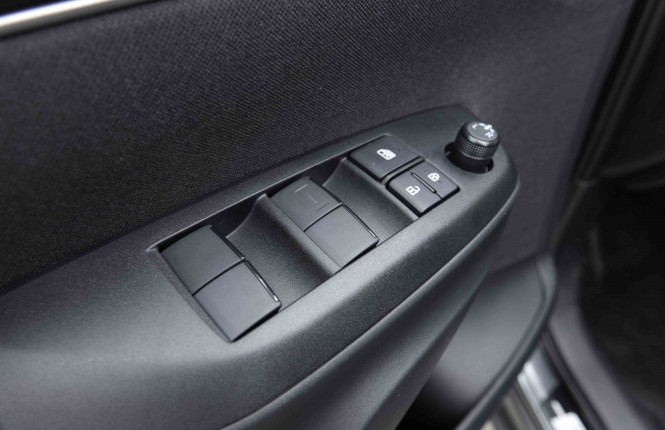 TOYOTA_TOYOTA_YARISCROSS_2654211_19.jpg