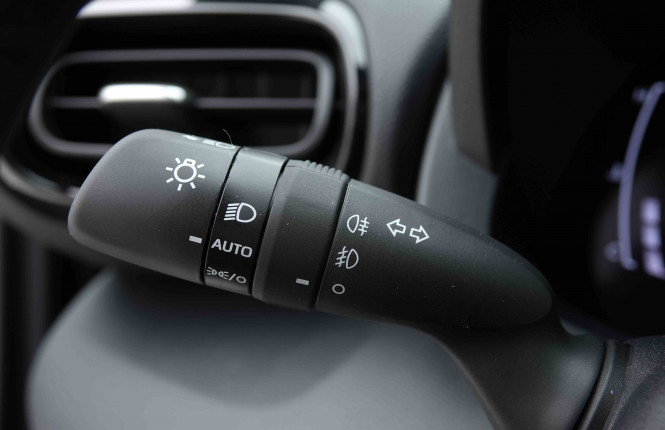 TOYOTA_TOYOTA_YARISCROSS_2654212_15.jpg