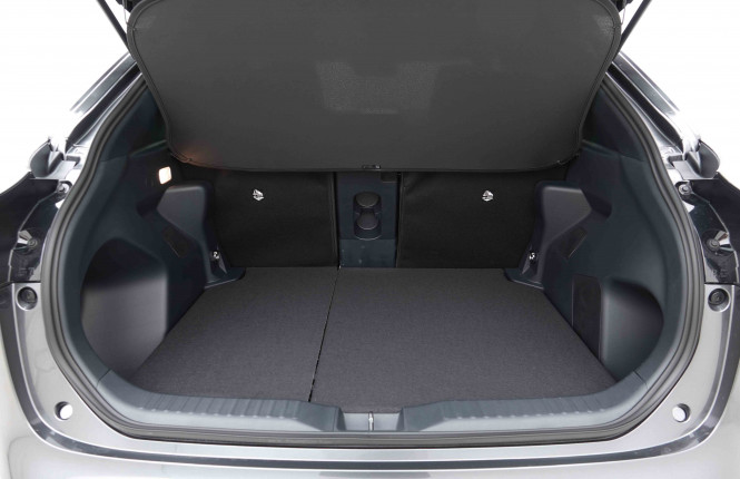 TOYOTA_TOYOTA_YARISCROSS_2654213_5.jpg