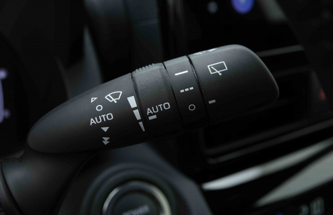 TOYOTA_TOYOTA_YARISCROSS_2654215_16.jpg