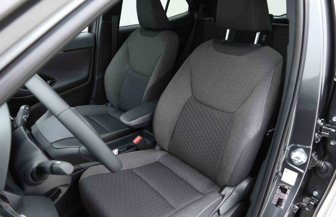TOYOTA_TOYOTA_YARISCROSS_2654218_6.jpg