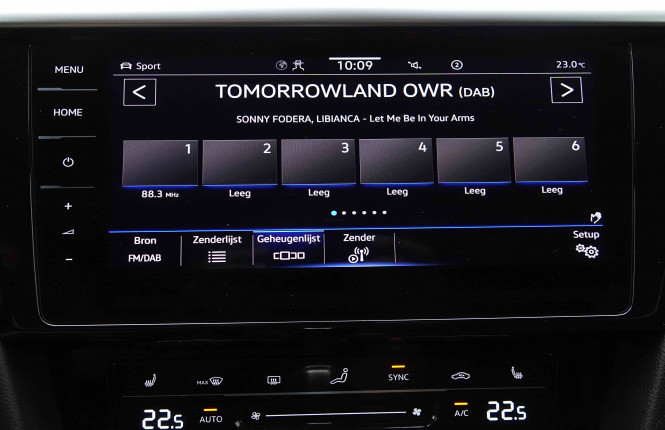 VOLKSWAGEN_VOLKSWAGEN_ARTEON_2654933_11.jpg