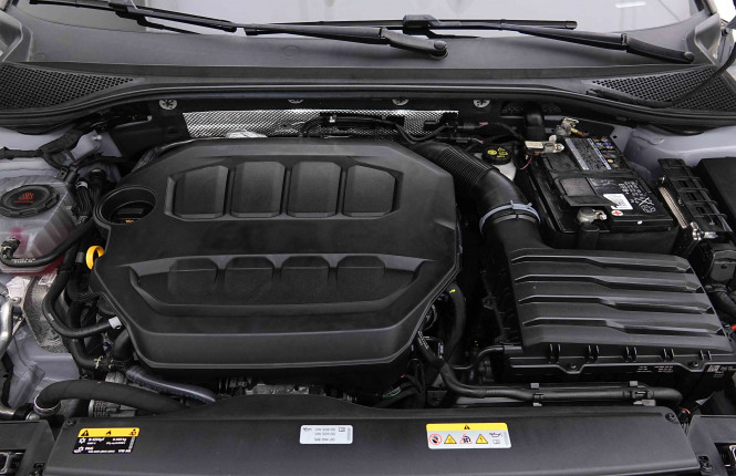 VOLKSWAGEN_VOLKSWAGEN_ARTEON_2654933_23.jpg