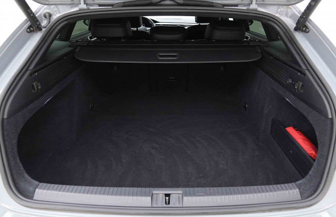 VOLKSWAGEN_VOLKSWAGEN_ARTEON_2654933_5.jpg