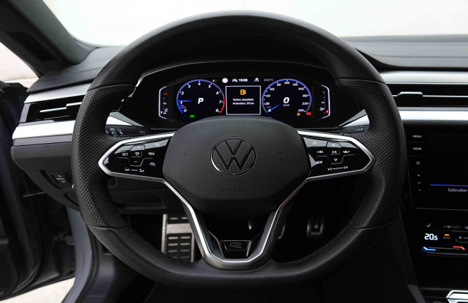 VOLKSWAGEN_VOLKSWAGEN_ARTEON_2654933_9.jpg