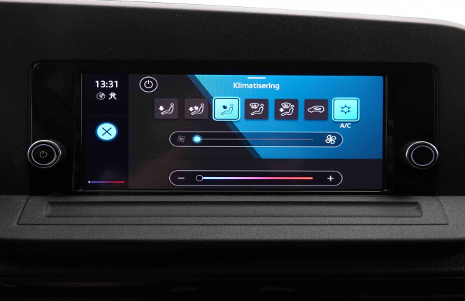 VOLKSWAGEN_VOLKSWAGEN_CADDY_2549440_14.jpg