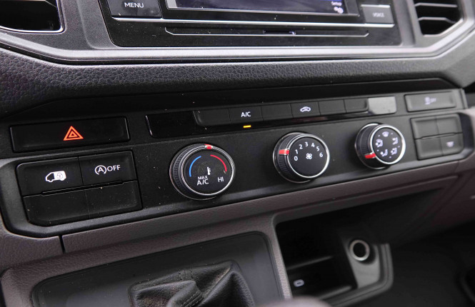 VOLKSWAGEN_VOLKSWAGEN_CRAFTER_2549000_15.jpg VOLKSWAGEN_VOLKSWAGEN_CRAFTER_2549000_15.jpg