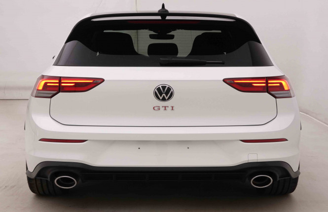 VOLKSWAGEN_VOLKSWAGEN_GOLF GTI_2548410_26.jpg