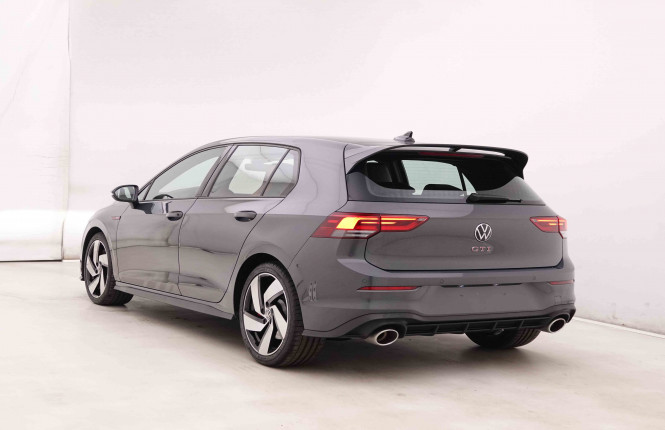 VOLKSWAGEN_VOLKSWAGEN_GOLF GTI_2548785_27.jpg