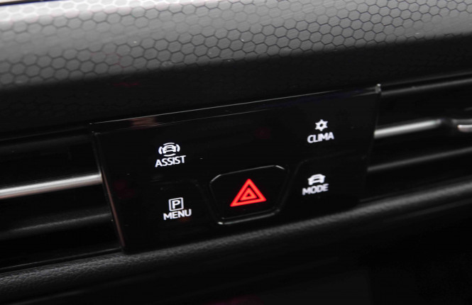 VOLKSWAGEN_VOLKSWAGEN_GOLF GTI_2549349_16.jpg