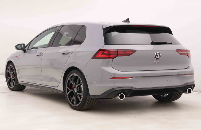 VOLKSWAGEN_VOLKSWAGEN_GOLF GTI_2549349_30.jpg