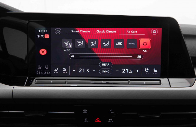 VOLKSWAGEN_VOLKSWAGEN_GOLF GTI_2549819_13.jpg