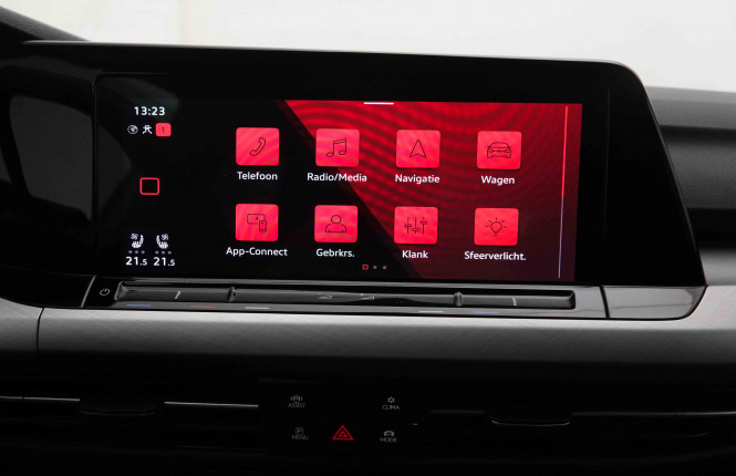 VOLKSWAGEN_VOLKSWAGEN_GOLF GTI_2549819_15.jpg