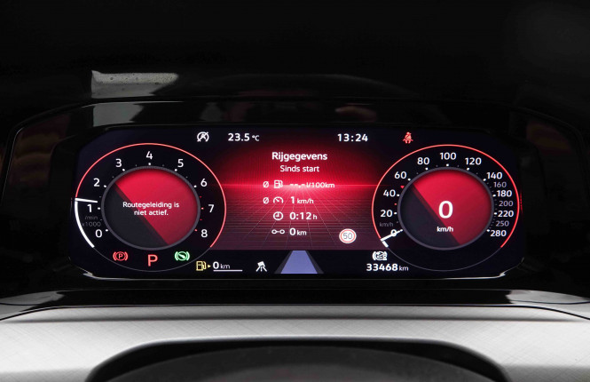 VOLKSWAGEN_VOLKSWAGEN_GOLF GTI_2549819_19.jpg