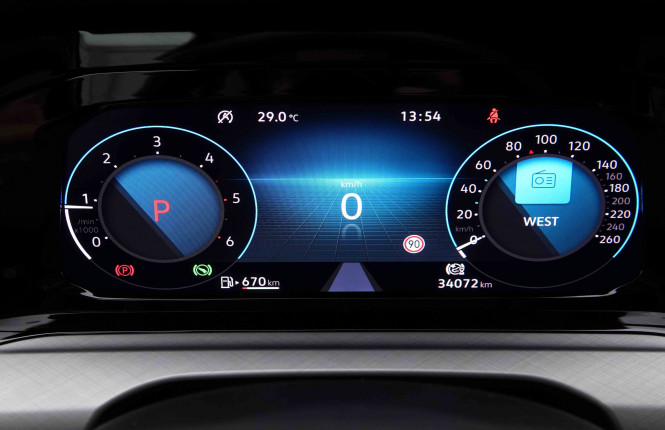 VOLKSWAGEN_VOLKSWAGEN_GOLF_2548873_16.jpg