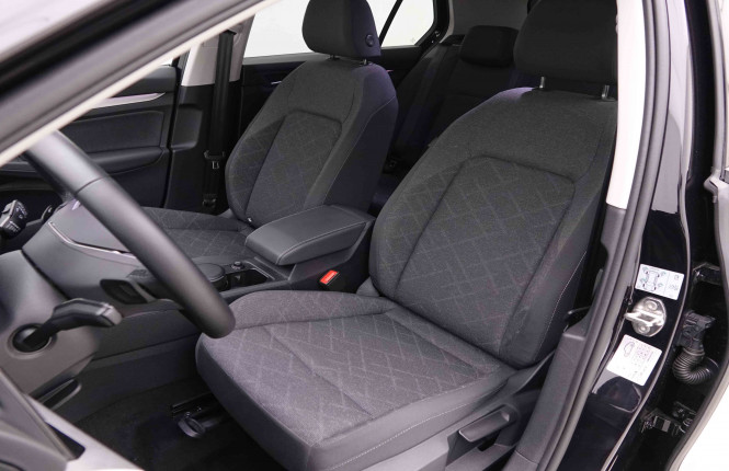 VOLKSWAGEN_VOLKSWAGEN_GOLF_2548873_6.jpg