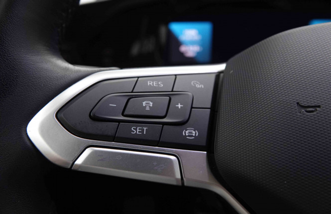 VOLKSWAGEN_VOLKSWAGEN_GOLF_2549888_20.jpg