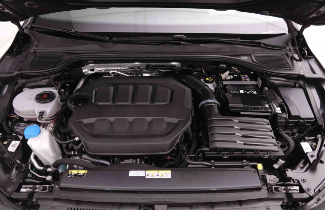 VOLKSWAGEN_VOLKSWAGEN_GOLF_2550243_27.jpg