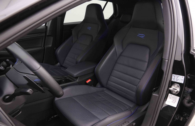VOLKSWAGEN_VOLKSWAGEN_GOLF_2550243_6.jpg