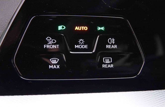 VOLKSWAGEN_VOLKSWAGEN_GOLF_2550879_8.jpg VOLKSWAGEN_VOLKSWAGEN_GOLF_2550879_8.jpg