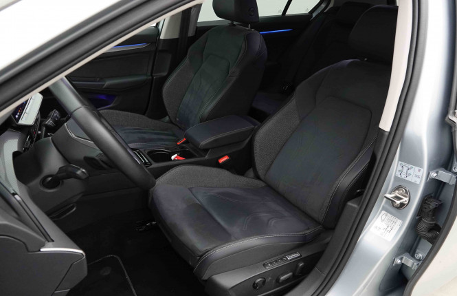 VOLKSWAGEN_VOLKSWAGEN_GOLF_2653837_6.jpg