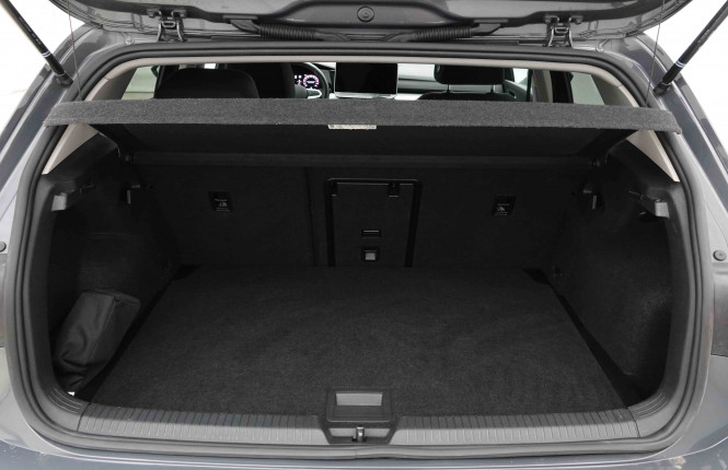 VOLKSWAGEN_VOLKSWAGEN_GOLF_2653840_5.jpg VOLKSWAGEN_VOLKSWAGEN_GOLF_2653840_5.jpg