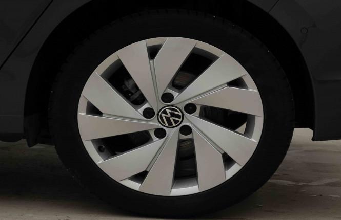 VOLKSWAGEN_VOLKSWAGEN_GOLF_2653842_21.jpg