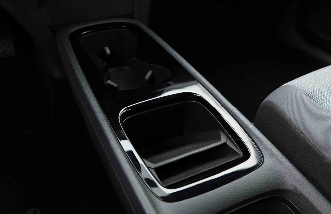 VOLKSWAGEN_VOLKSWAGEN_ID.3_2653501_14.jpg