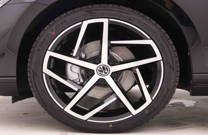 VOLKSWAGEN_VOLKSWAGEN_PASSATVAR_2548686_21.jpg