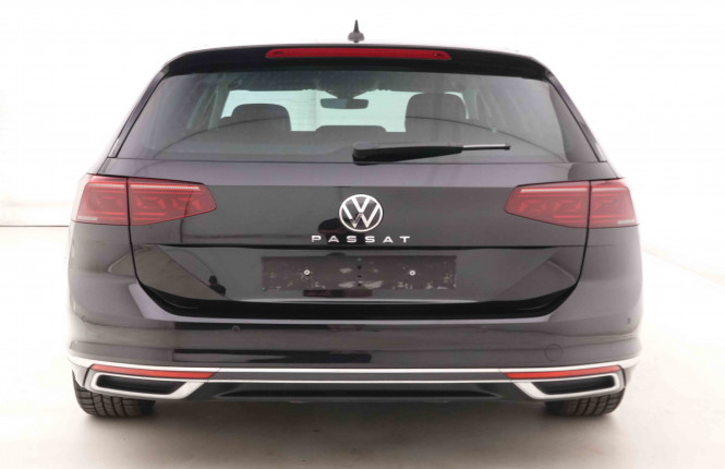 VOLKSWAGEN_VOLKSWAGEN_PASSATVAR_2548992_28.jpg