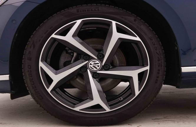 VOLKSWAGEN_VOLKSWAGEN_PASSATVAR_2550193_27.jpg