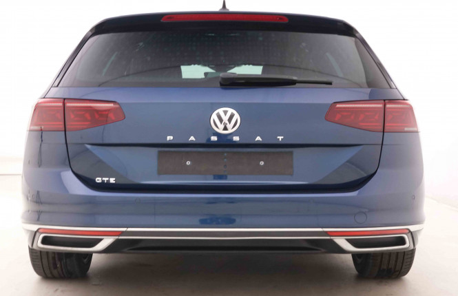 VOLKSWAGEN_VOLKSWAGEN_PASSATVAR_2550193_34.jpg