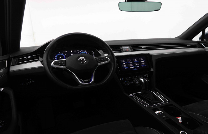 VOLKSWAGEN_VOLKSWAGEN_PASSATVAR_2550193_8.jpg