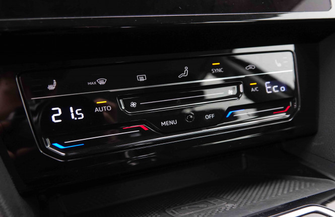 VOLKSWAGEN_VOLKSWAGEN_PASSATVAR_2550734_14.jpg VOLKSWAGEN_VOLKSWAGEN_PASSATVAR_2550734_14.jpg