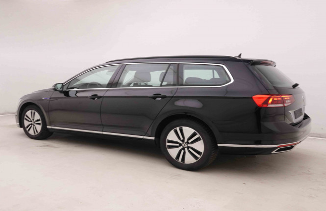 VOLKSWAGEN_VOLKSWAGEN_PASSATVAR_2550828_23.jpg VOLKSWAGEN_VOLKSWAGEN_PASSATVAR_2550828_23.jpg