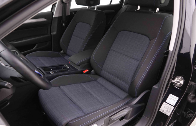 VOLKSWAGEN_VOLKSWAGEN_PASSATVAR_2550828_6.jpg VOLKSWAGEN_VOLKSWAGEN_PASSATVAR_2550828_6.jpg