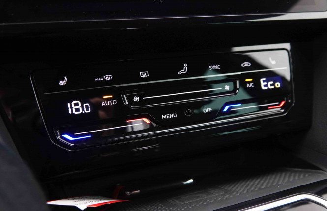 VOLKSWAGEN_VOLKSWAGEN_PASSATVAR_2551090_15.jpg VOLKSWAGEN_VOLKSWAGEN_PASSATVAR_2551090_15.jpg