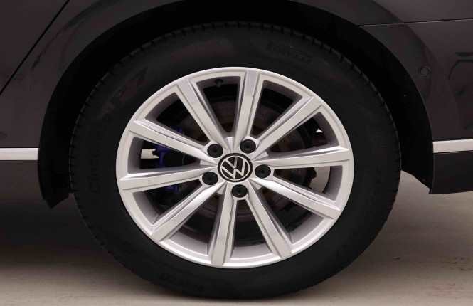 VOLKSWAGEN_VOLKSWAGEN_PASSATVAR_2653138_25.jpg