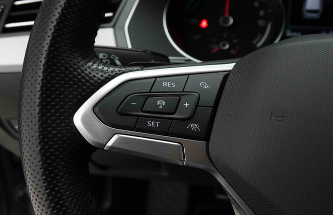 VOLKSWAGEN_VOLKSWAGEN_PASSATVAR_2653553_16.jpg
