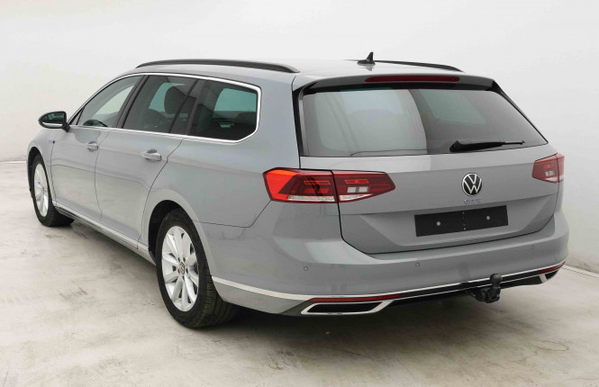 VOLKSWAGEN_VOLKSWAGEN_PASSATVAR_2653553_26.jpg